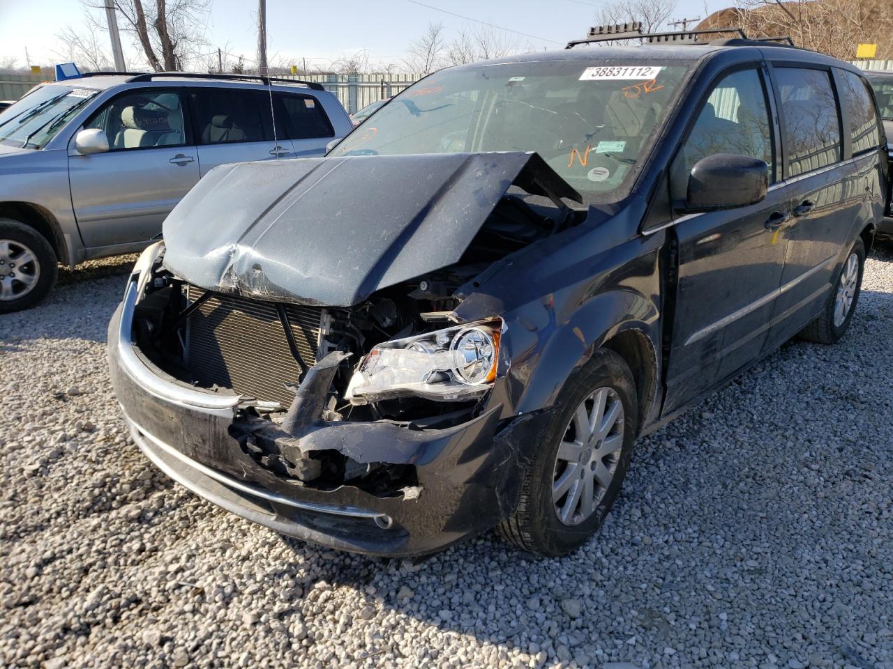 Photo 9 from auction – 2014 CHRYSLER TOWN & COU with VIN 2C4RC1BG0ER125611