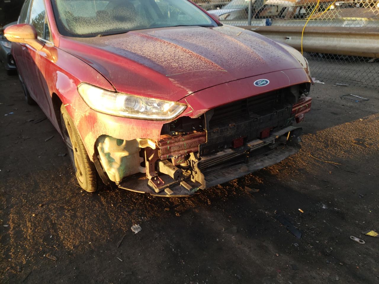 Photo 9 from auction – 2016 FORD FUSION SE with VIN 3FA6P0H97GR364747