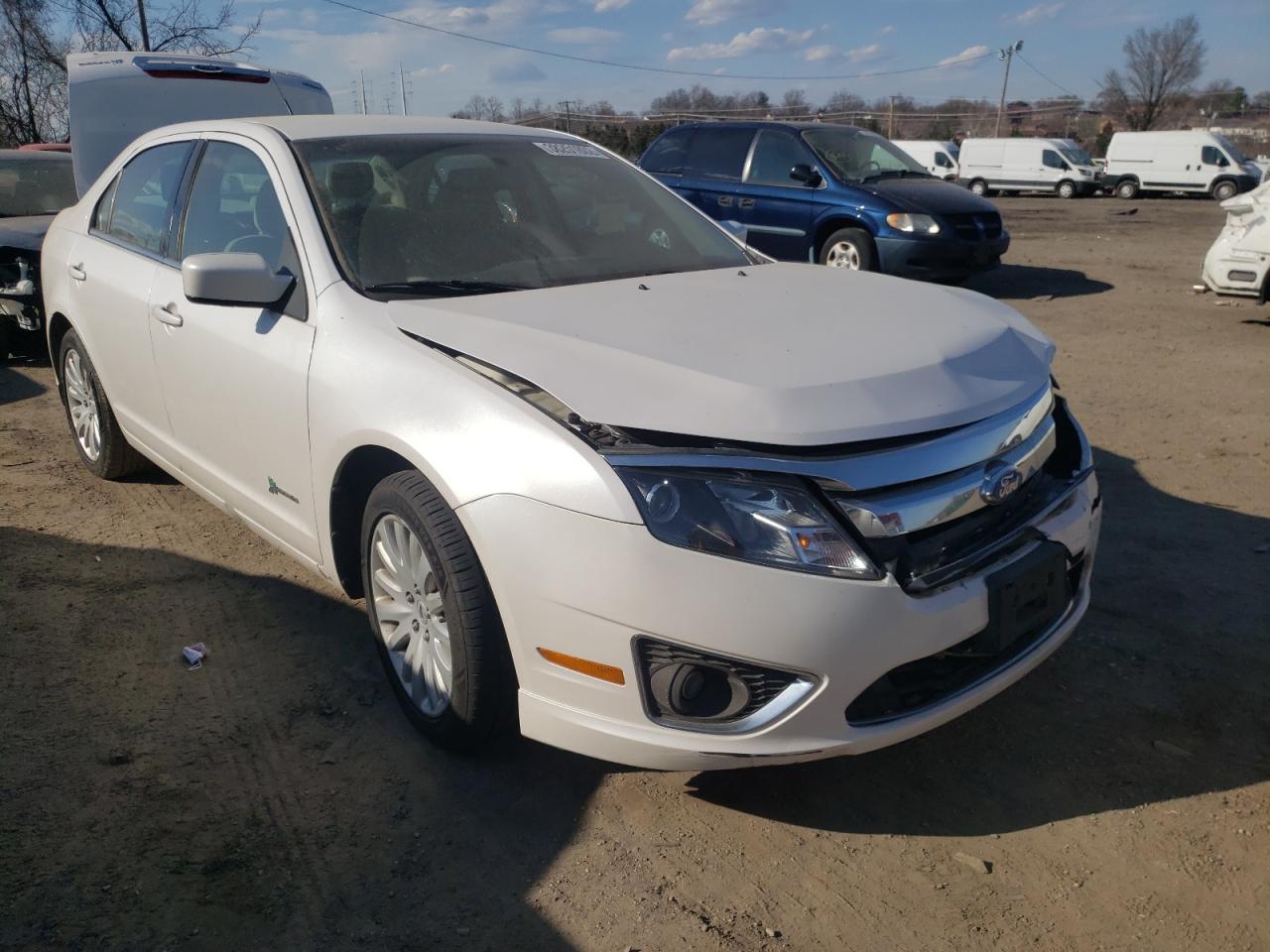 FORD FUSION HYB 2011 with VIN 3FADP0L33BR294165 - Photo from auction