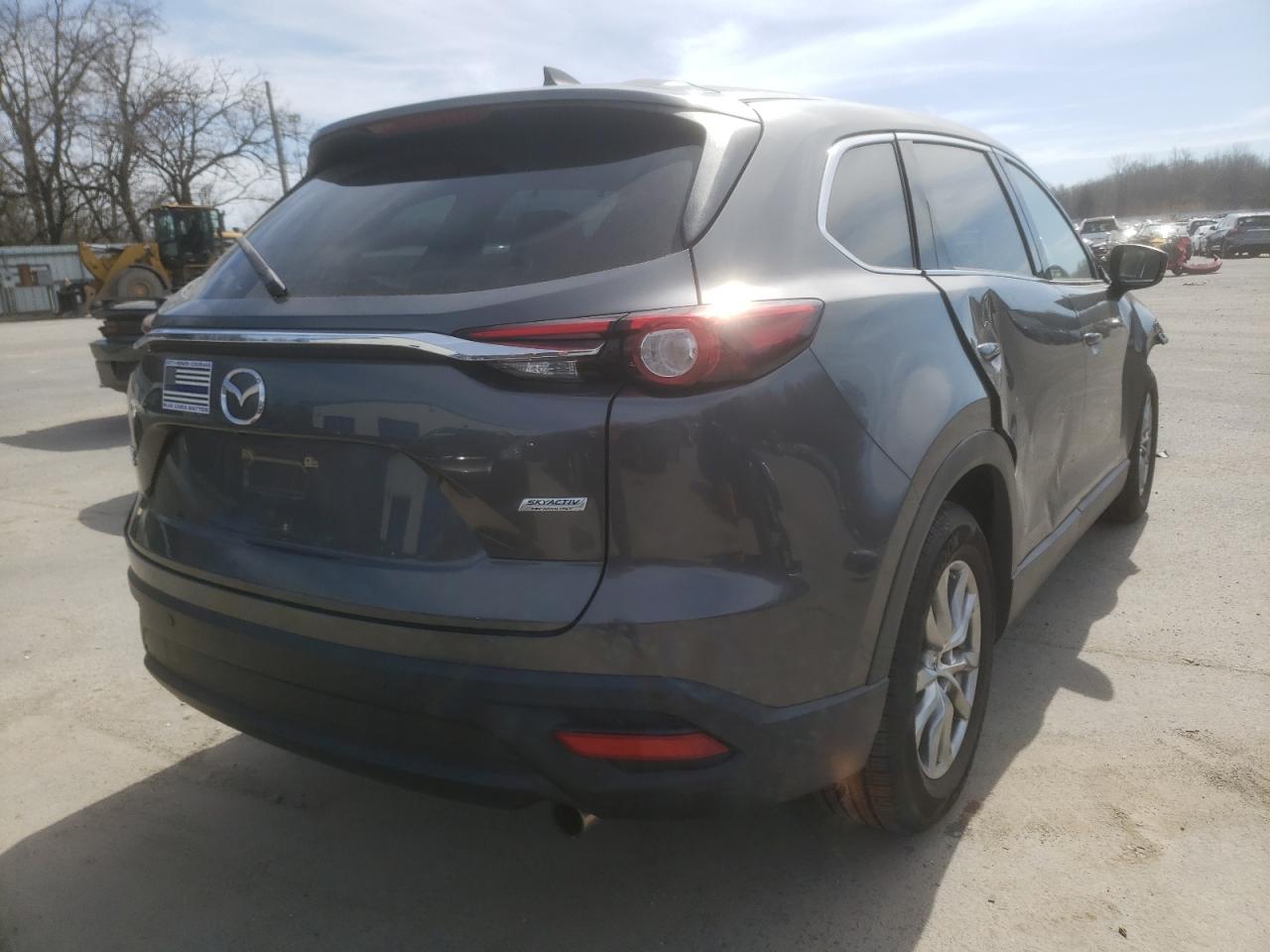 Photo 4 from auction – 2018 MAZDA CX-9 TOURI with VIN JM3TCBCY9J0218061