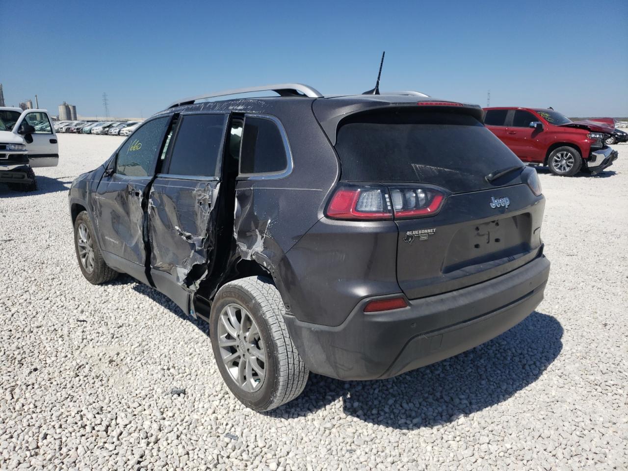 Photo 3 from auction – 2021 JEEP CHEROKEE L with VIN 1C4PJLLB3MD208477