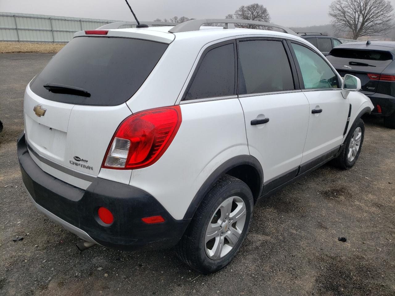 Photo 4 from auction – 2015 CHEVROLET CAPTIVA LS with VIN 3GNAL2EK9FS507585