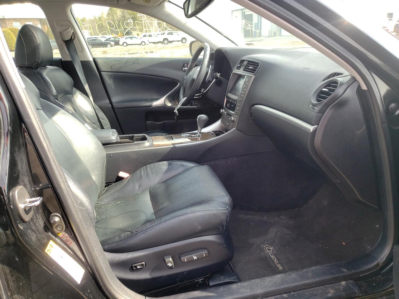 Photo 5 from auction – 2011 LEXUS IS 250 with VIN JTHCF5C2XB5049698