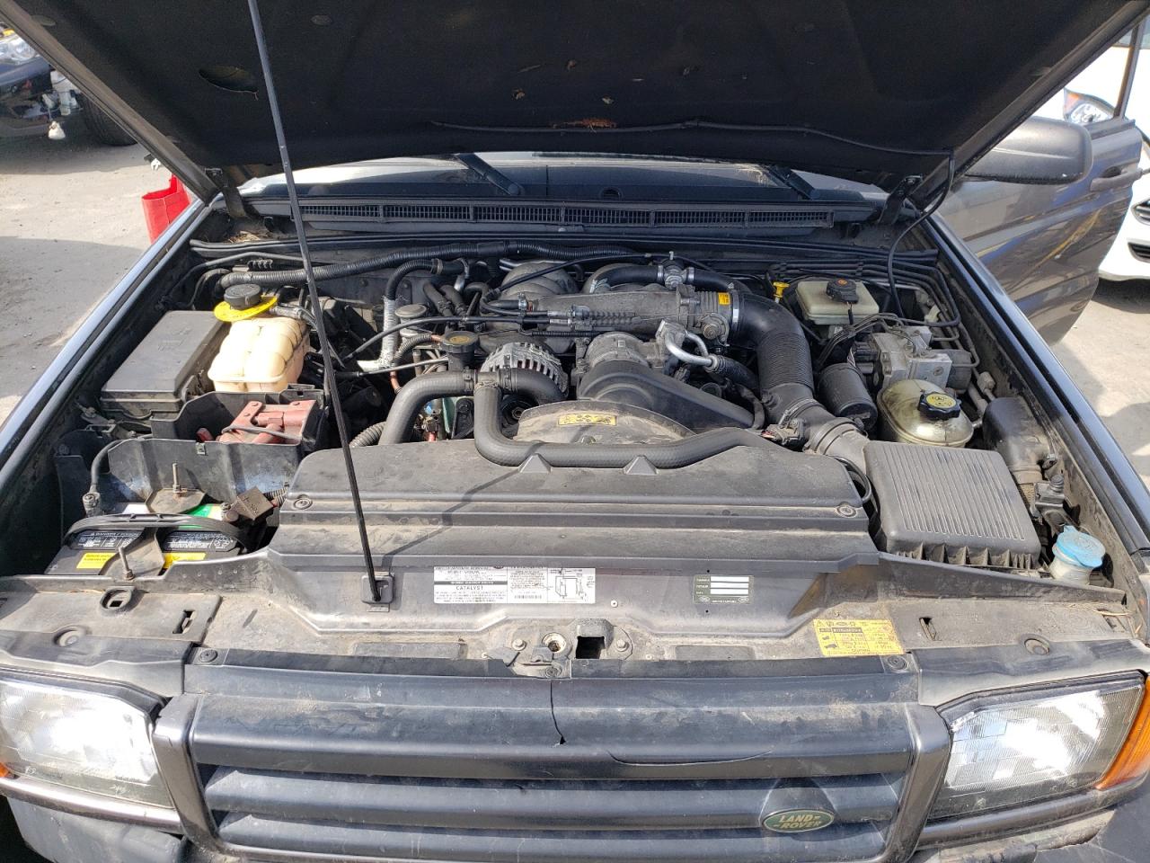 Photo 7 from auction – 2002 LAND ROVER DISCOVERY with VIN SALTL15442A739948
