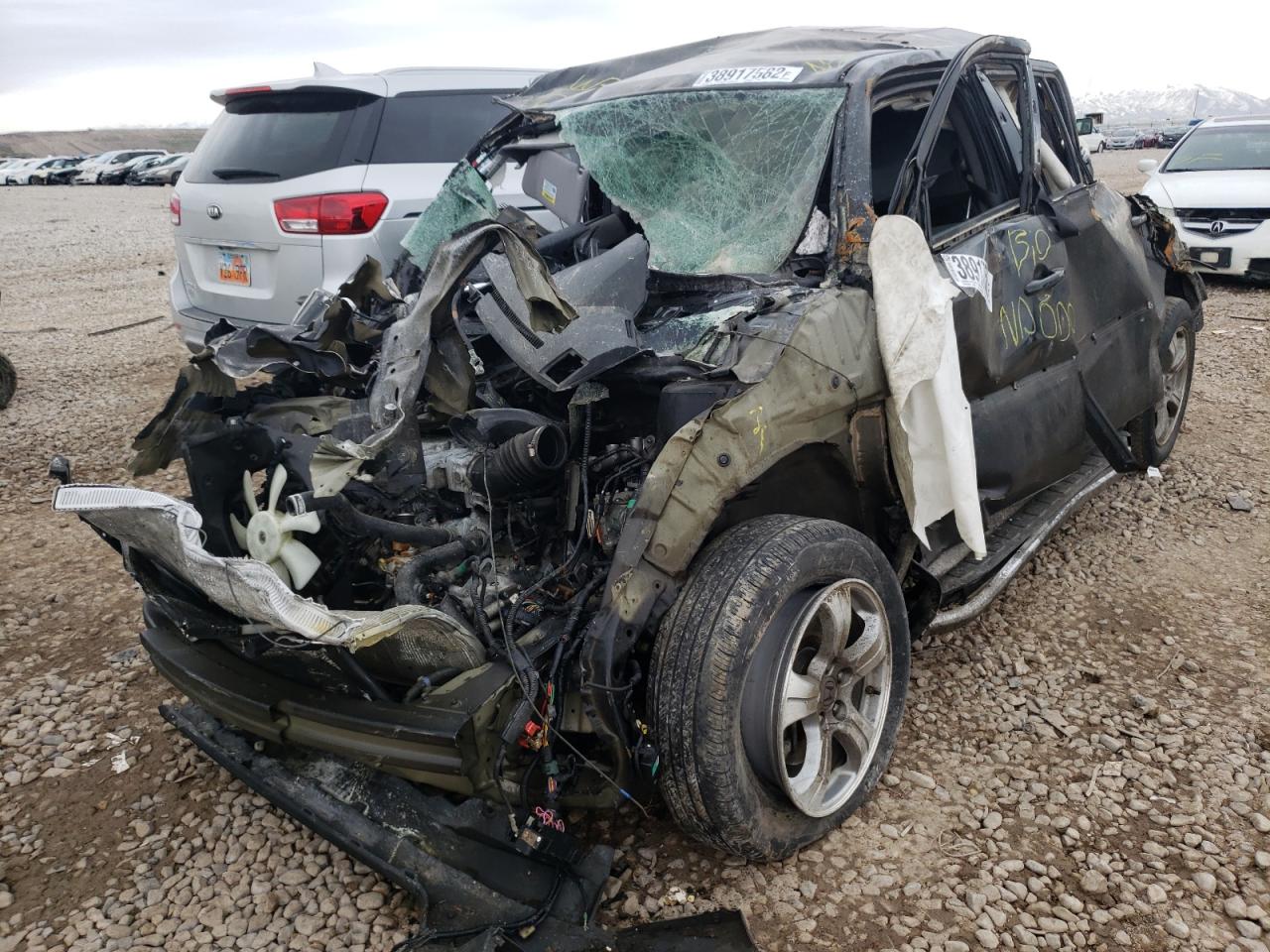 Photo 2 from auction – 2015 HONDA PILOT EX with VIN 5FNYF4H42FB039599