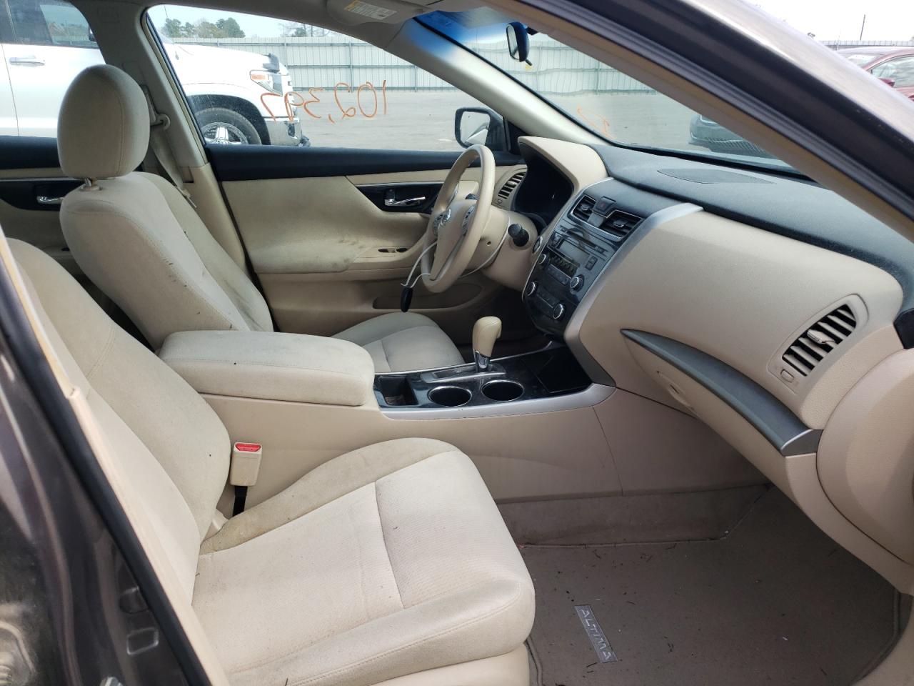 Photo 5 from auction – 2013 NISSAN ALTIMA 2.5 with VIN 1N4AL3AP4DN571238