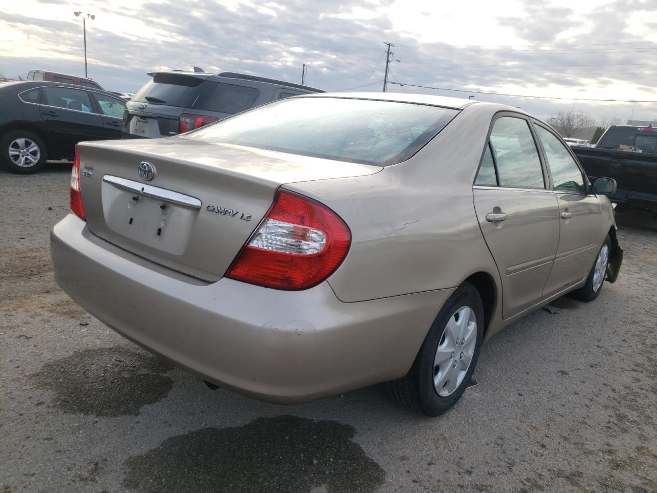 Photo 4 from auction – 2002 TOYOTA CAMRY LE with VIN JTDBE32K020024781