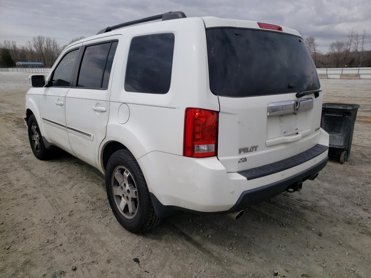 Photo 3 from auction – 2009 HONDA PILOT TOUR with VIN 5FNYF38869B010799