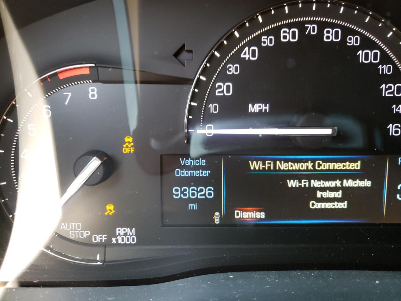 Photo 8 from auction – 2018 CADILLAC XT5 with VIN 1GYKNBRSXJZ224314