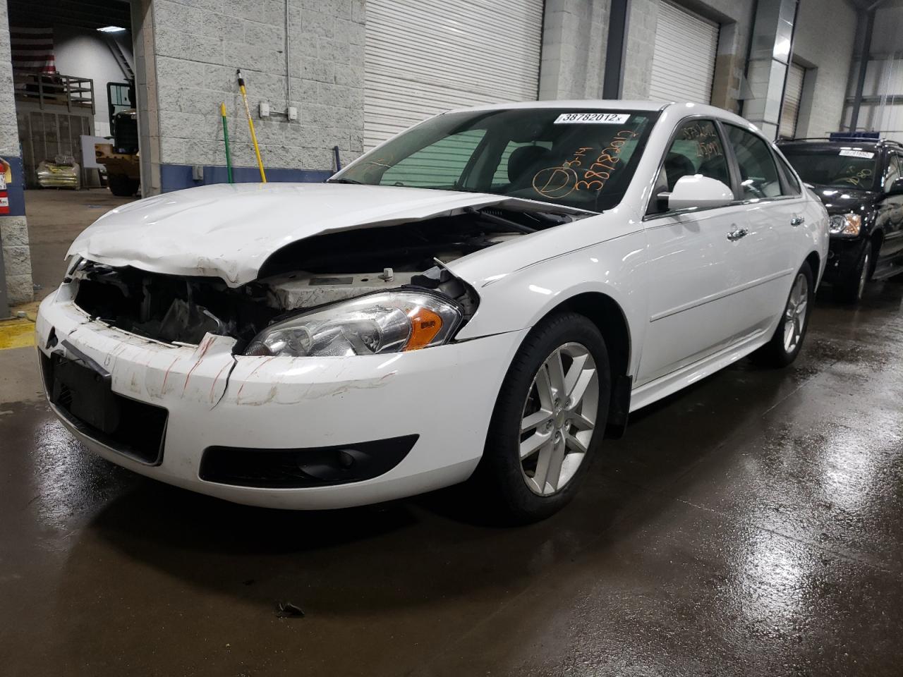 Photo 2 from auction – 2014 CHEVROLET IMPALA LIM with VIN 2G1WC5E38E1108954