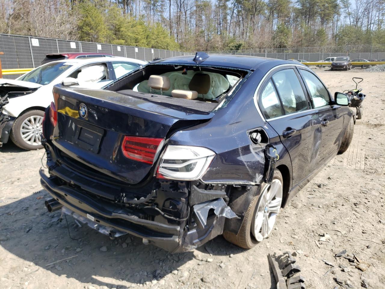 Photo 4 from auction – 2017 BMW 330 I with VIN WBA8B9G50HNU49788