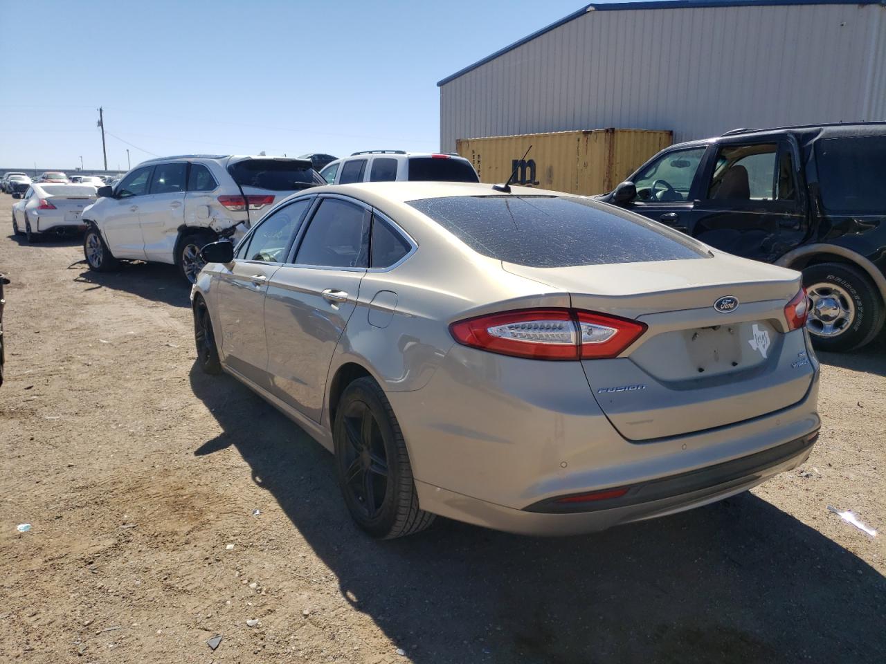 Photo 3 from auction – 2016 FORD FUSION SE with VIN 3FA6P0LU3GR172088