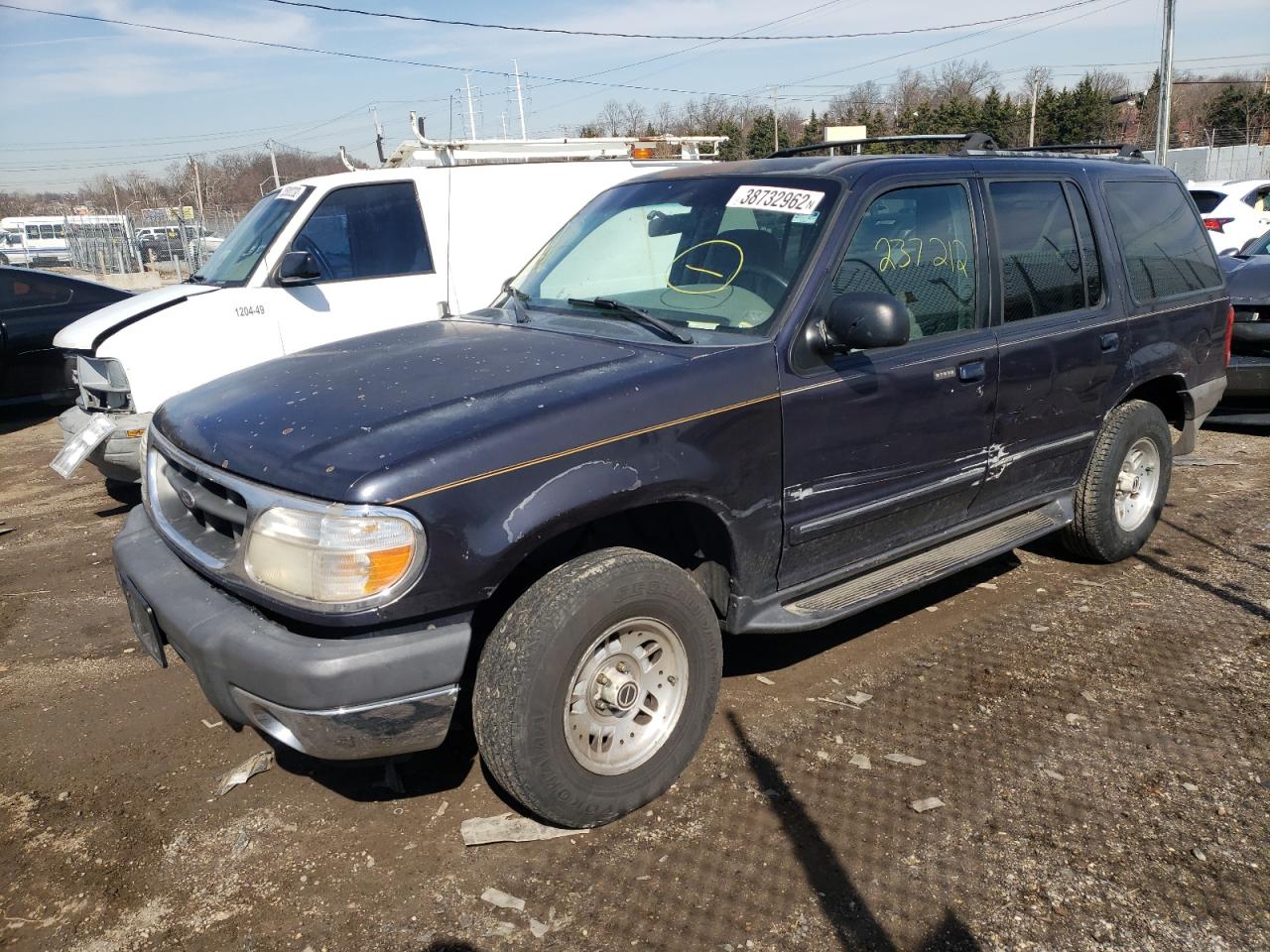 Photo 9 from auction – 2001 FORD EXPLORER X with VIN 1FMZU73E31ZA06542