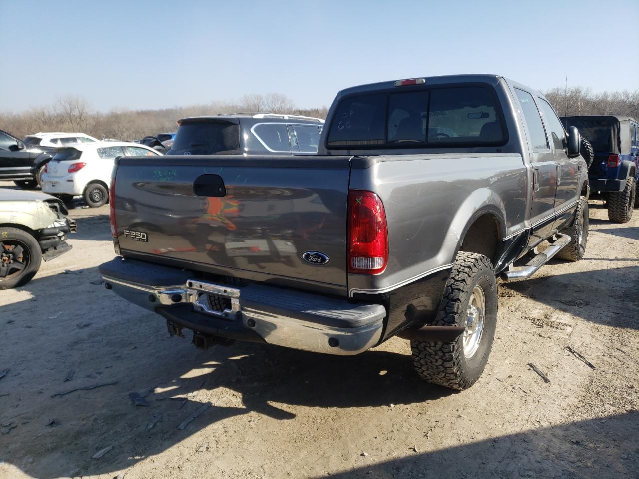 Photo 4 from auction – 2003 FORD F250 SUPER with VIN 1FTNW21S03EA17016