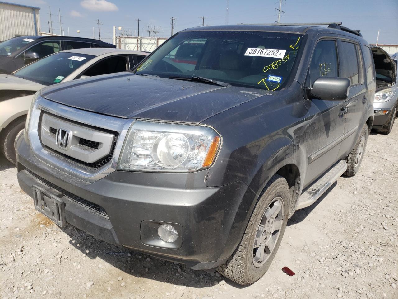 Photo 2 from auction – 2009 HONDA PILOT TOUR with VIN 5FNYF38989B008254