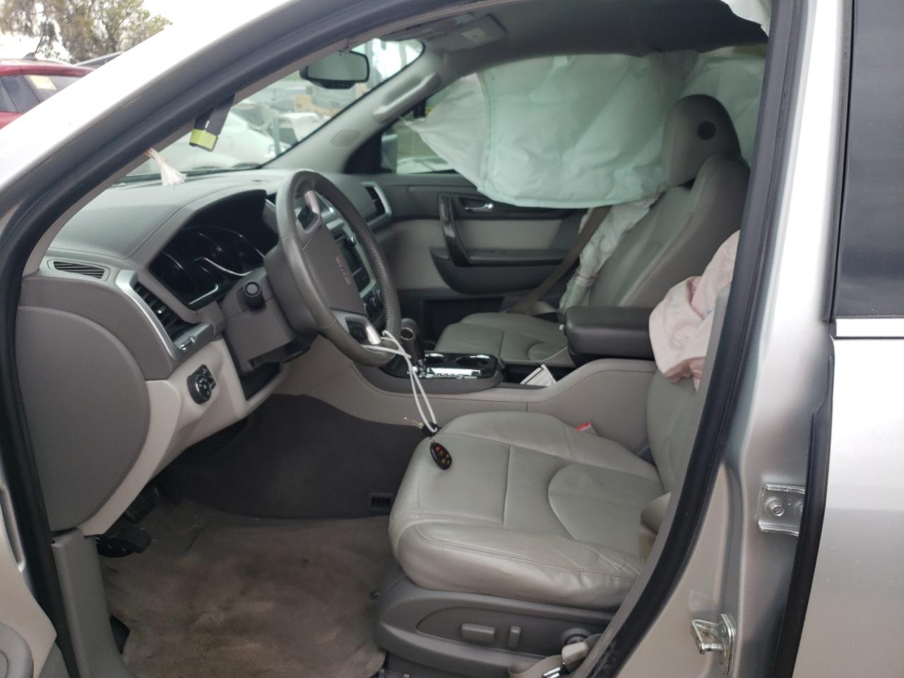 Photo 5 from auction – 2014 GMC ACADIA SLT with VIN 1GKKRRKD0EJ314613