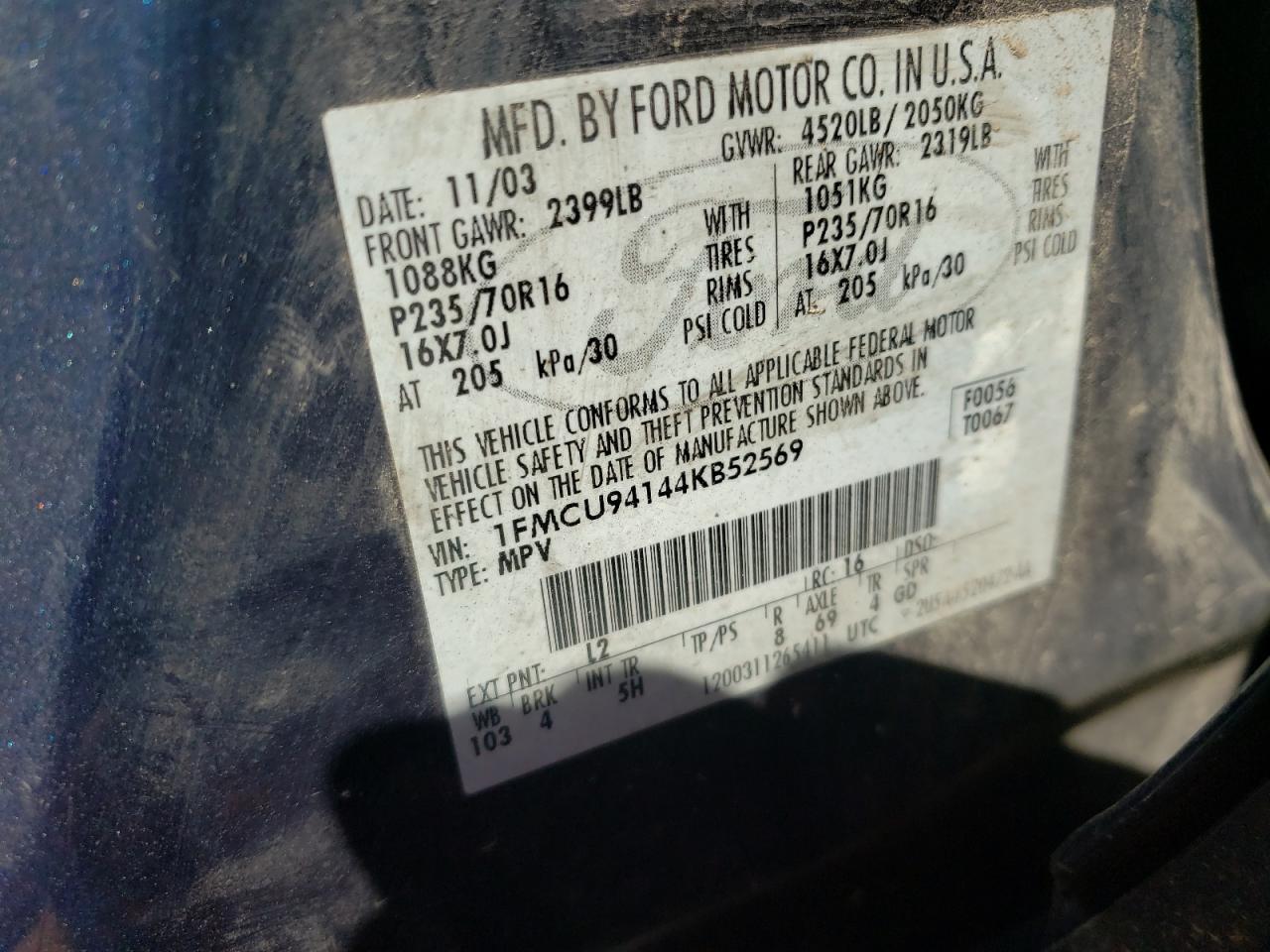 Photo 10 from auction – 2004 FORD ESCAPE LIM with VIN 1FMCU94144KB52569