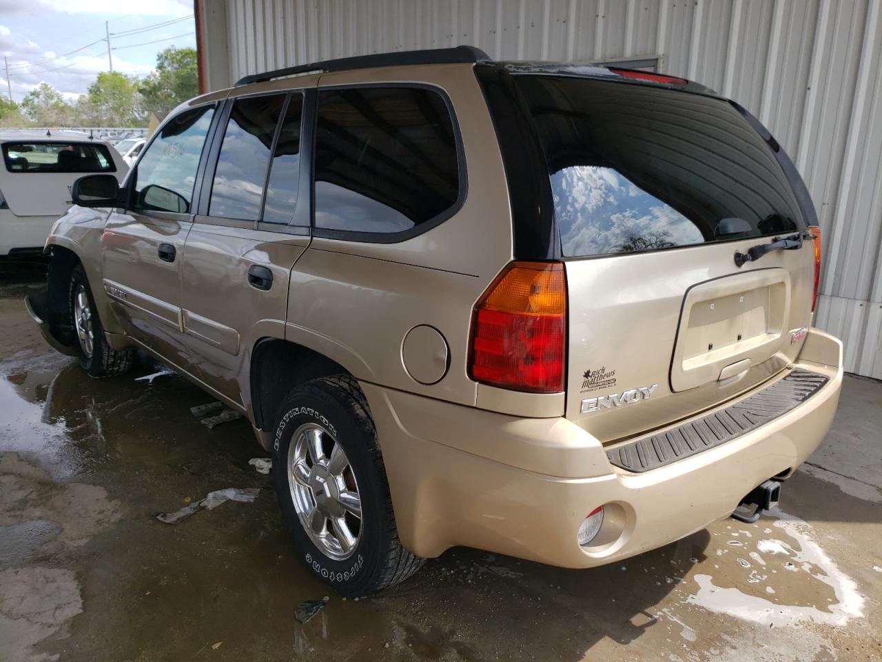 Photo 3 from auction – 2004 GMC ENVOY with VIN 1GKDS13S842417010