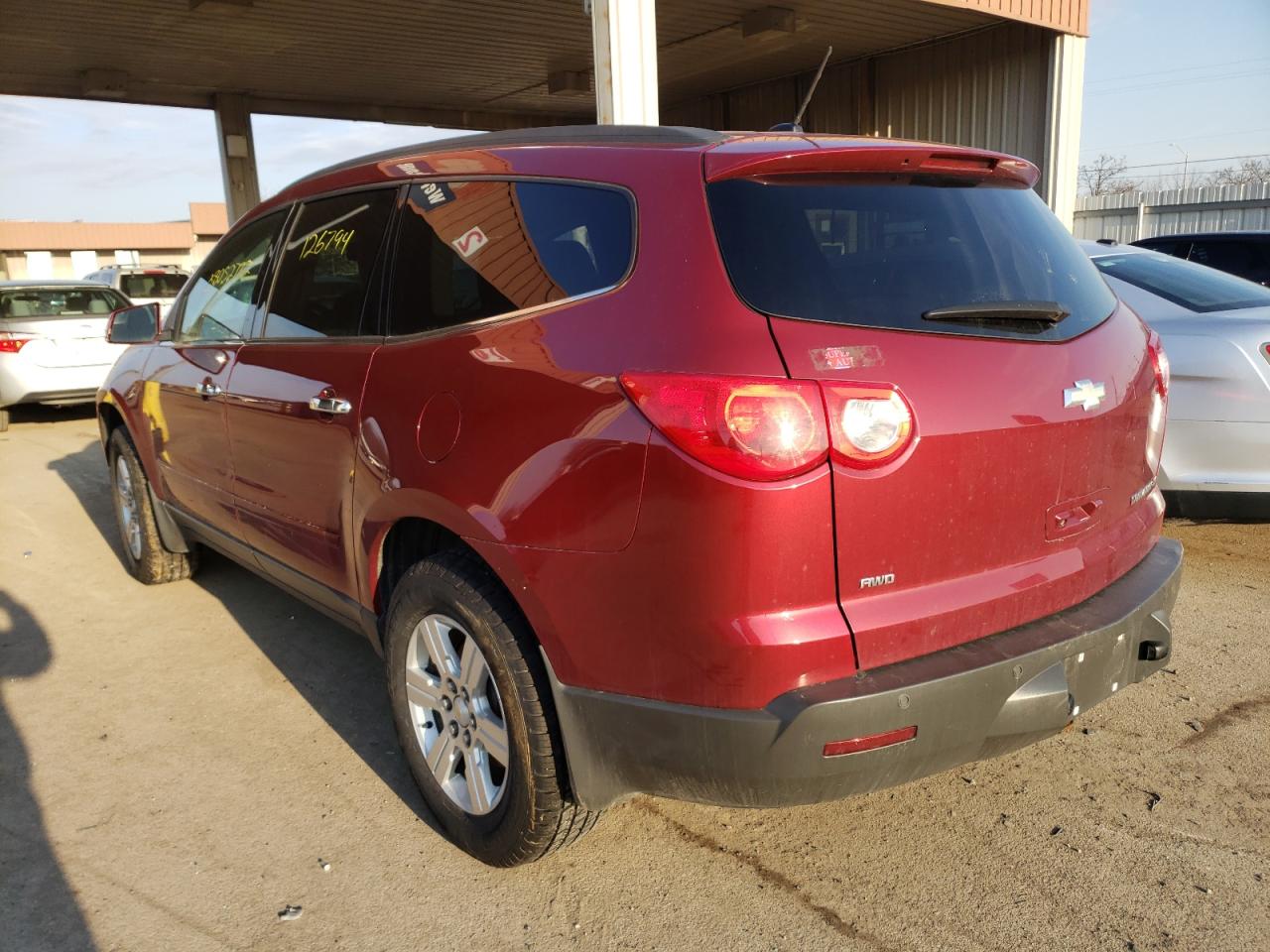 Photo 3 from auction – 2011 CHEVROLET TRAVERSE L with VIN 1GNKVJED4BJ144750