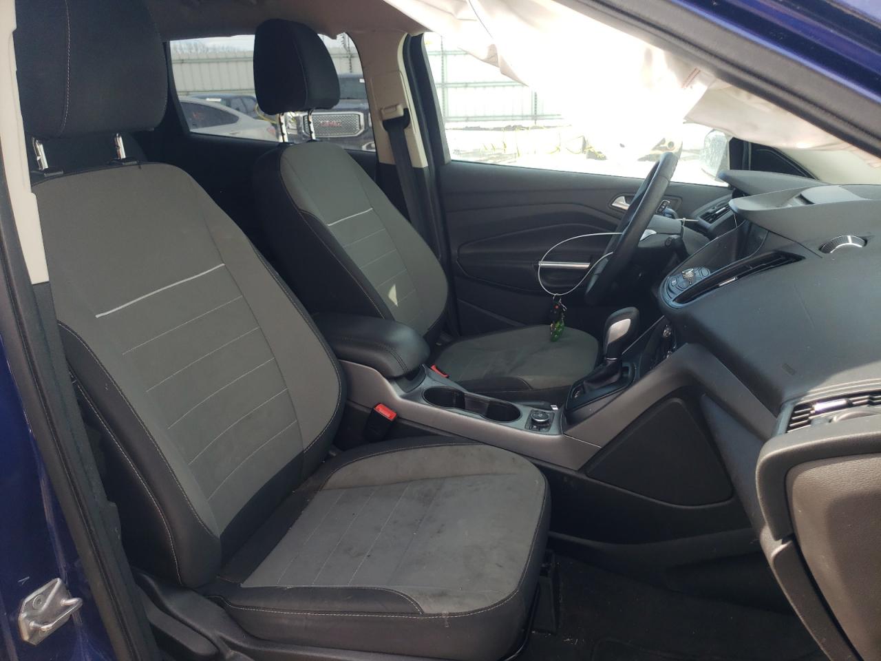 Photo 5 from auction – 2014 FORD ESCAPE SE with VIN 1FMCU9GX2EUC55334