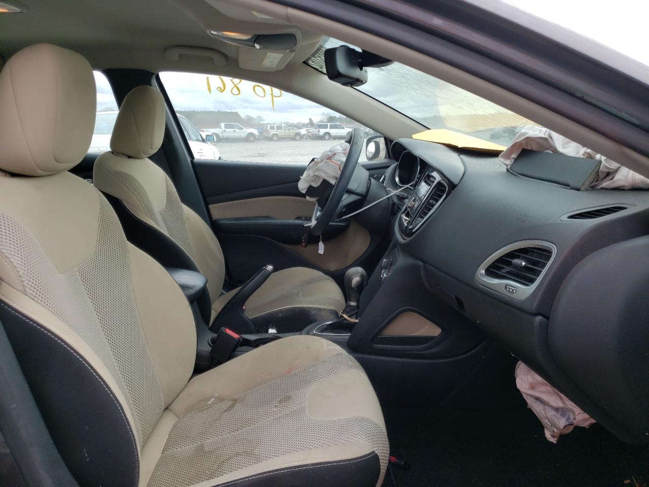 Photo 5 from auction – 2016 DODGE DART SXT with VIN 1C3CDFBB7GD605515