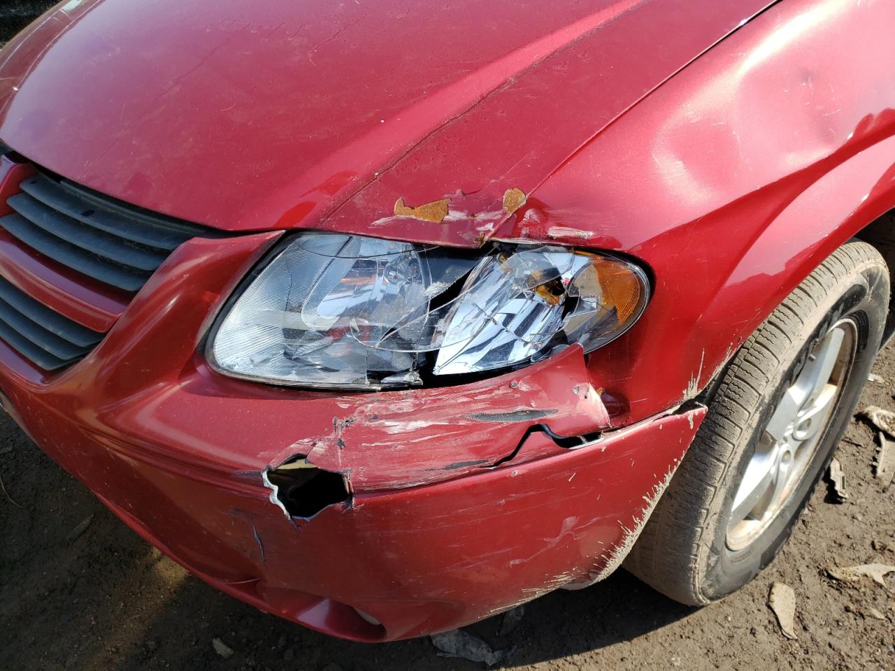 Photo 9 from auction – 2007 DODGE GRAND CARA with VIN 2D4GP44L17R149736