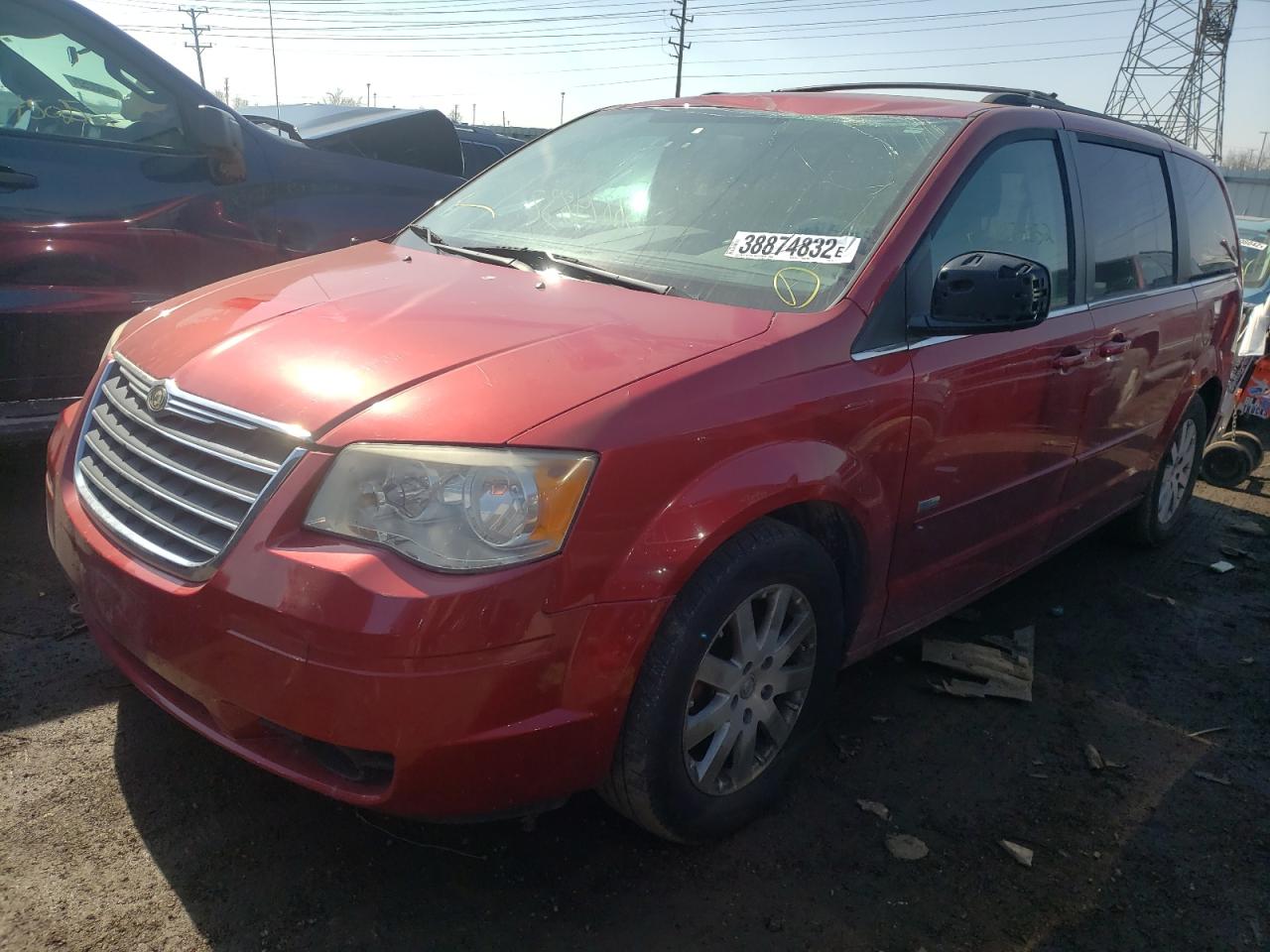 Photo 2 from auction – 2008 CHRYSLER TOWN & COU with VIN 2A8HR54PX8R827625