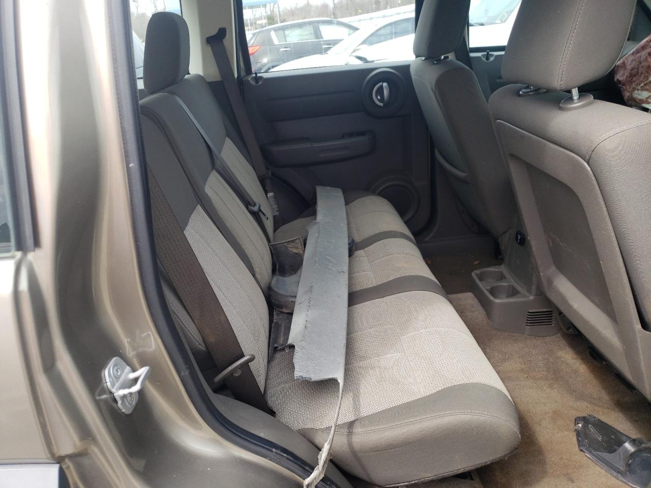Photo 6 from auction – 2007 DODGE NITRO SXT with VIN 1D8GT28K17W590211