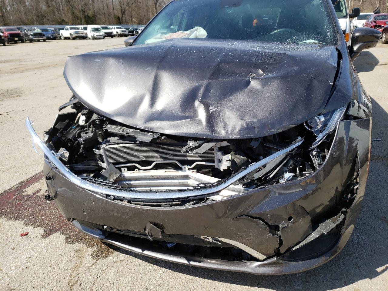 Photo 7 from auction – 2020 CHRYSLER PACIFICA T with VIN 2C4RC1EG0LR142434