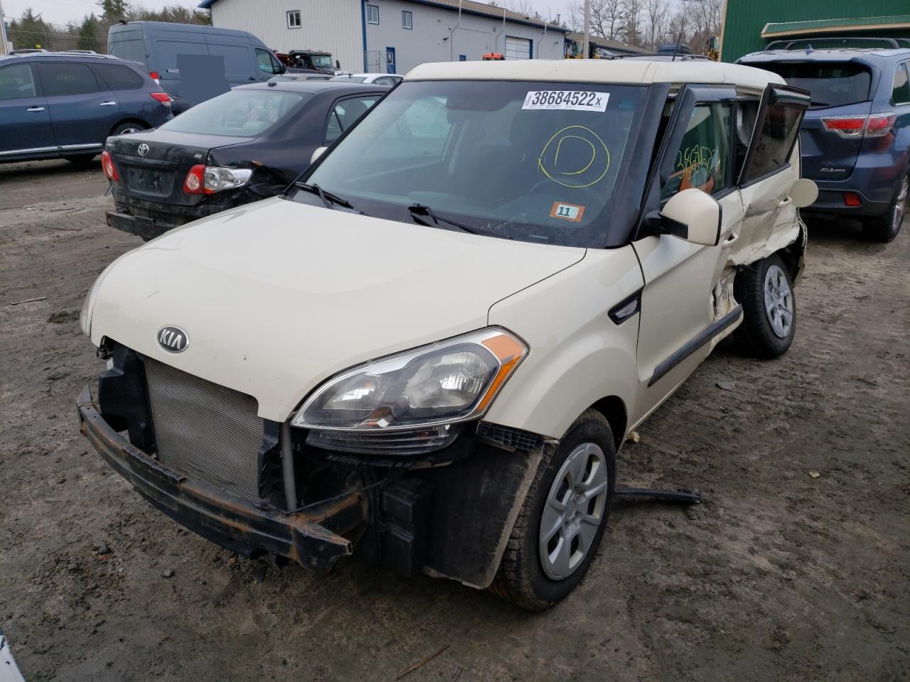 Photo 9 from auction – 2013 KIA SOUL with VIN KNDJT2A55D7484455