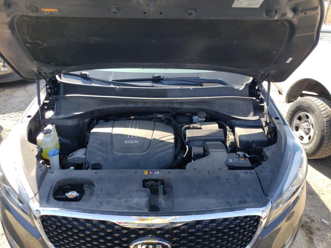 Photo 7 from auction – 2016 KIA SORENTO EX with VIN 5XYPHDA53GG040554