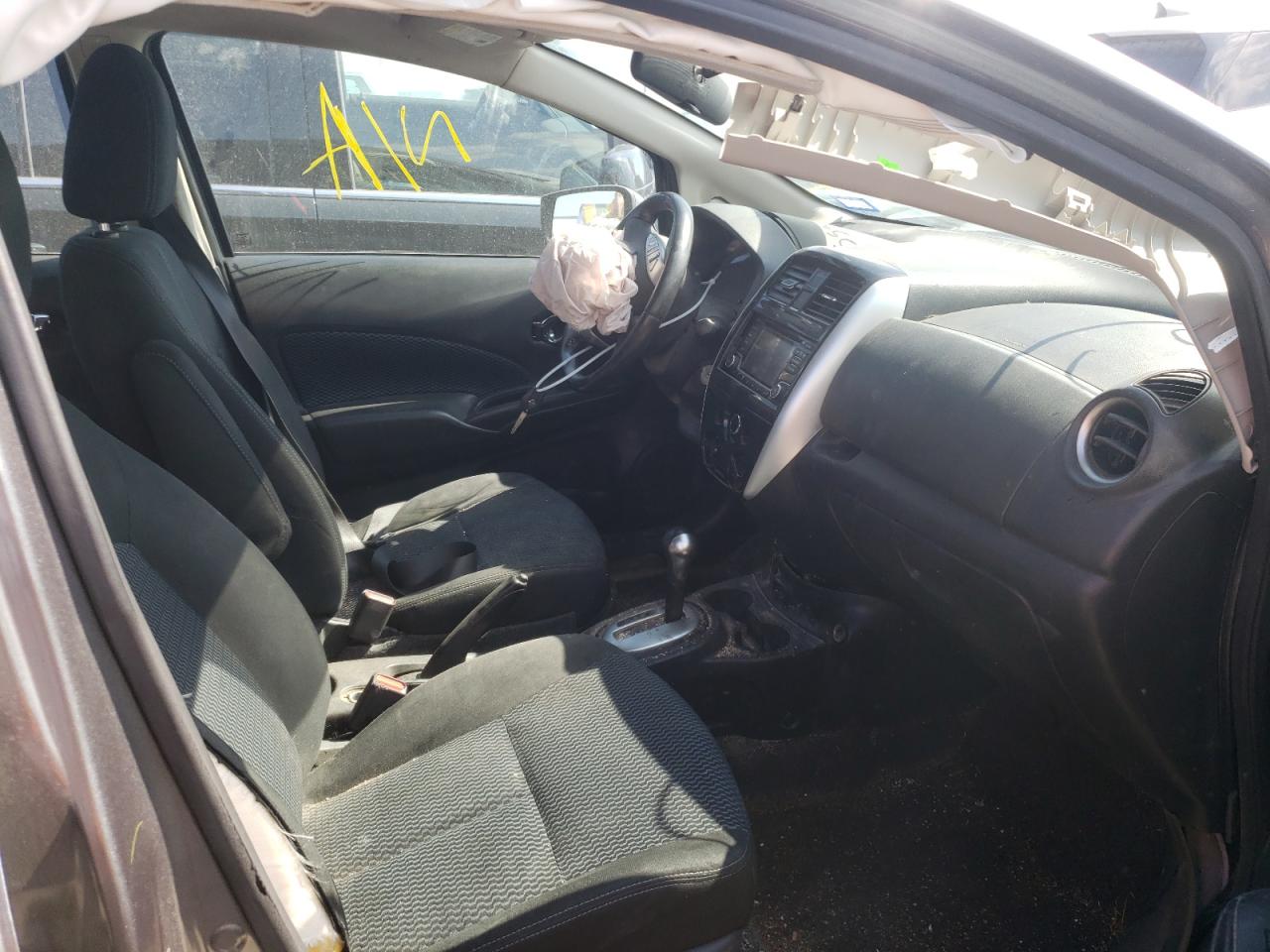 Photo 5 from auction – 2017 NISSAN VERSA NOTE with VIN 3N1CE2CP1HL355599