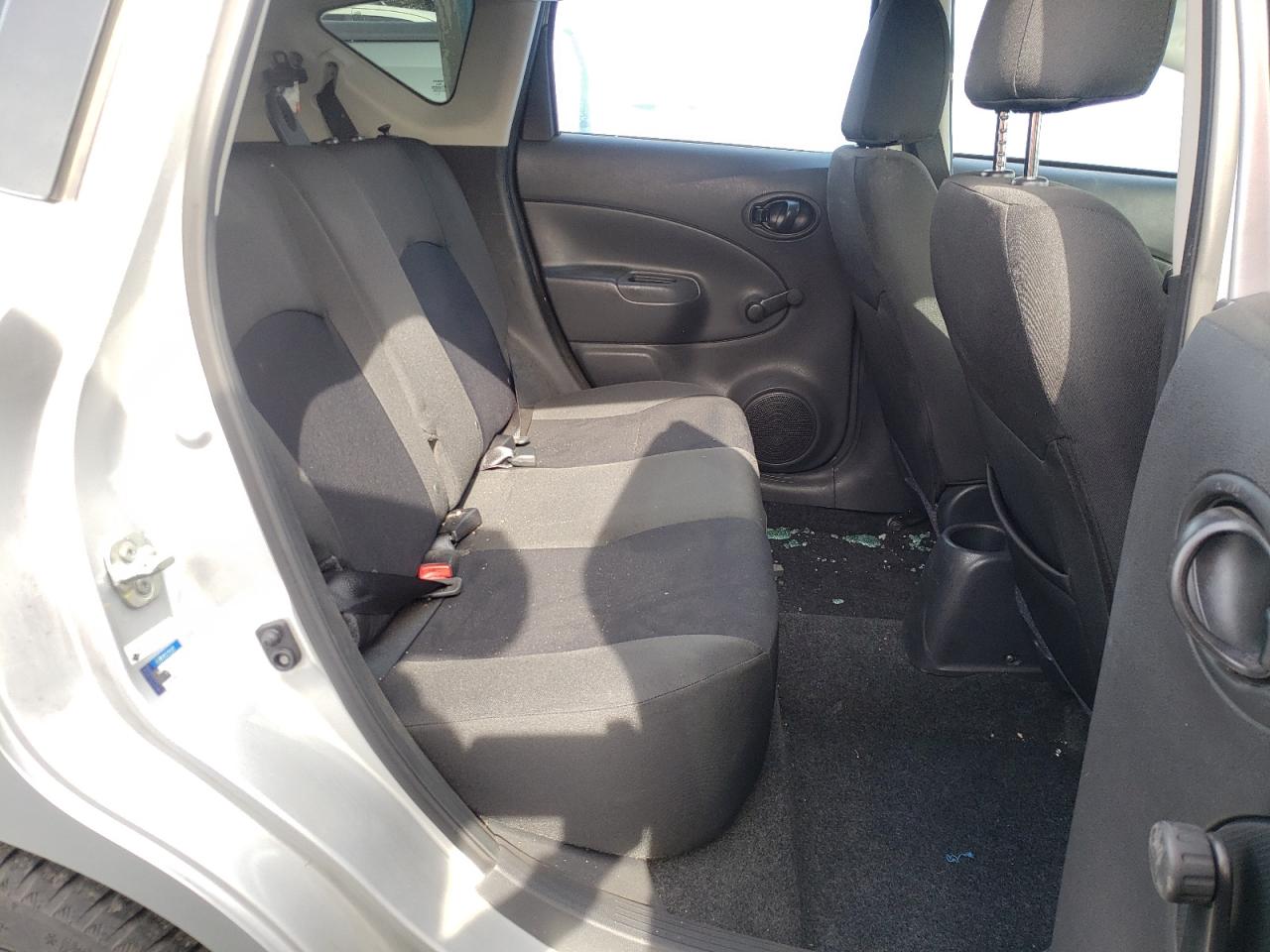 Photo 6 from auction – 2018 NISSAN VERSA NOTE with VIN 3N1CE2CP1JL355849