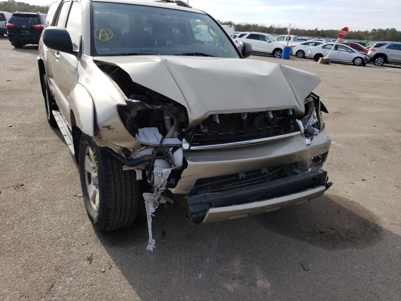 Photo 9 from auction – 2006 TOYOTA 4RUNNER SR with VIN JTEBU14R968071201
