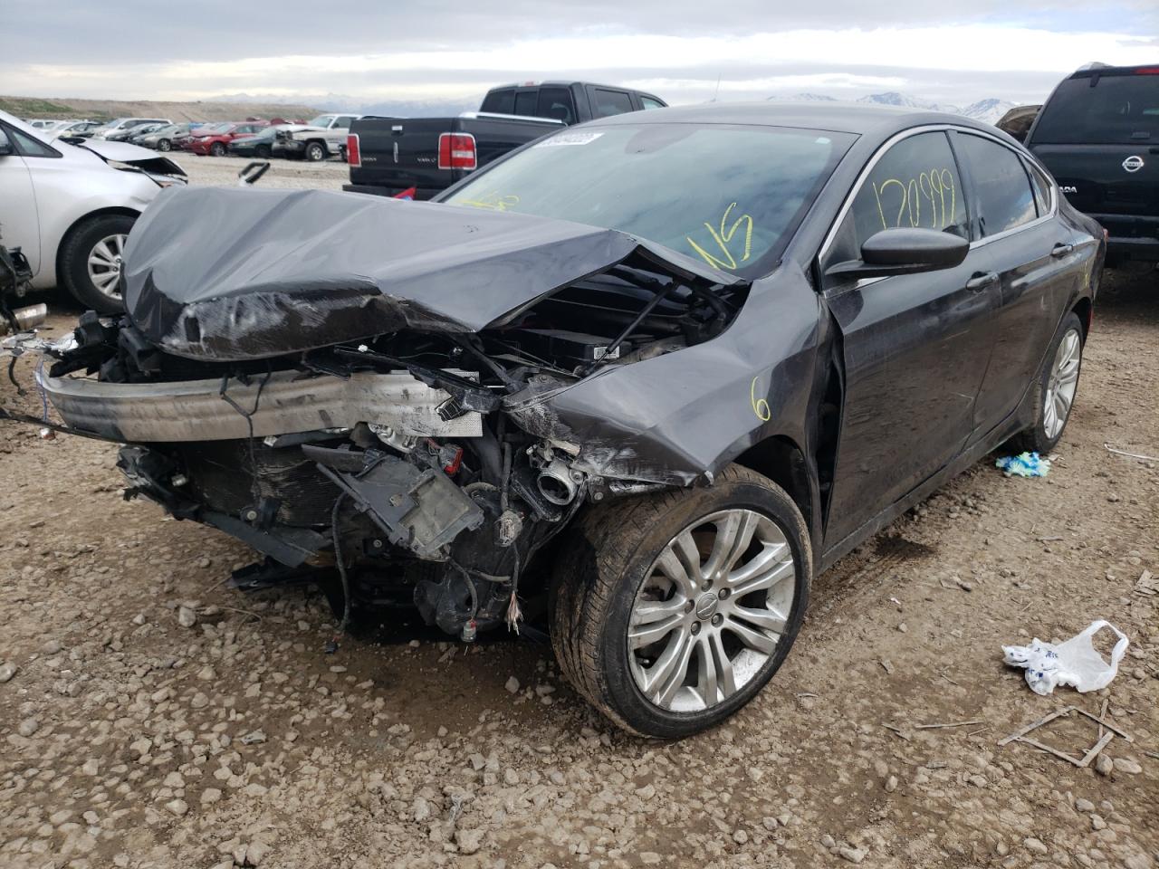 Photo 2 from auction – 2016 CHRYSLER 200 LIMITE with VIN 1C3CCCAG8GN134757