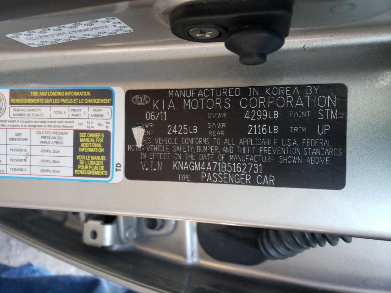 Photo 10 from auction – 2011 KIA OPTIMA LX with VIN KNAGM4A71B5162731