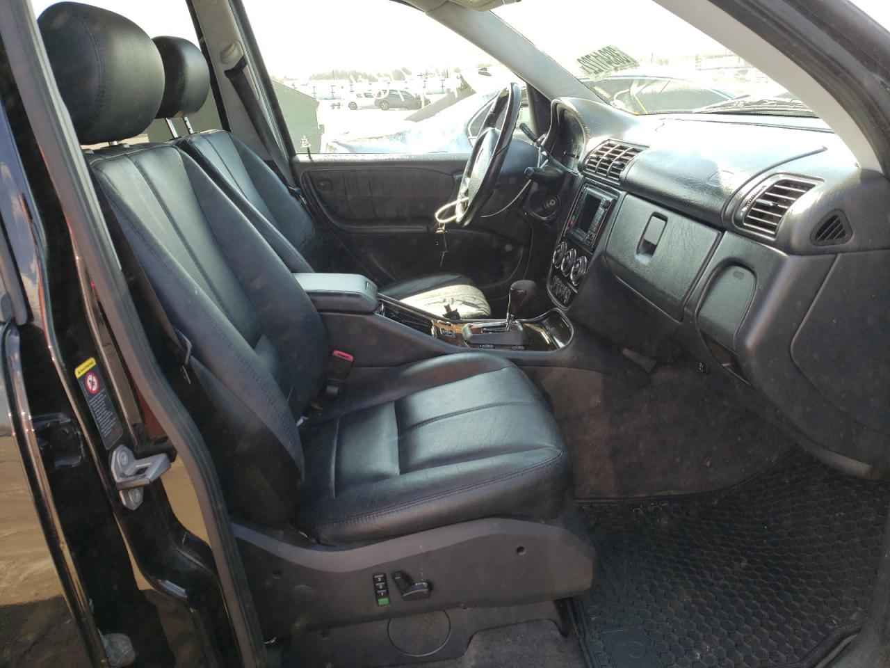 Photo 5 from auction – 2002 MERCEDES-BENZ ML 55 with VIN 4JGAB74E02A300398
