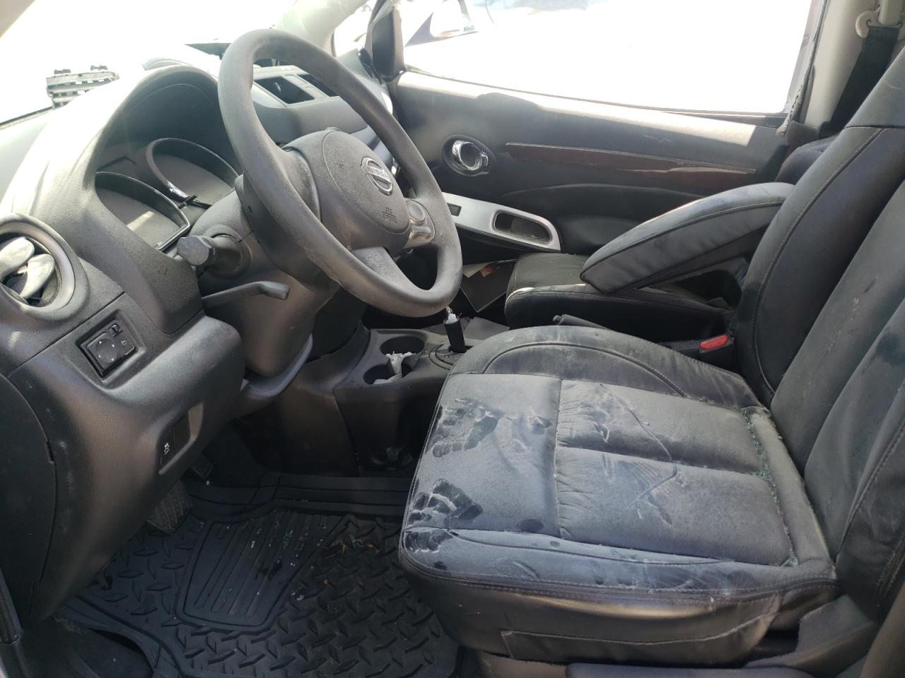 Photo 5 from auction – 2012 NISSAN VERSA S with VIN 3N1CN7AP3CL824216