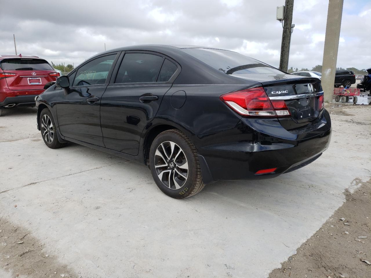 Photo 3 from auction – 2013 HONDA CIVIC EX with VIN 19XFB2F8XDE006818