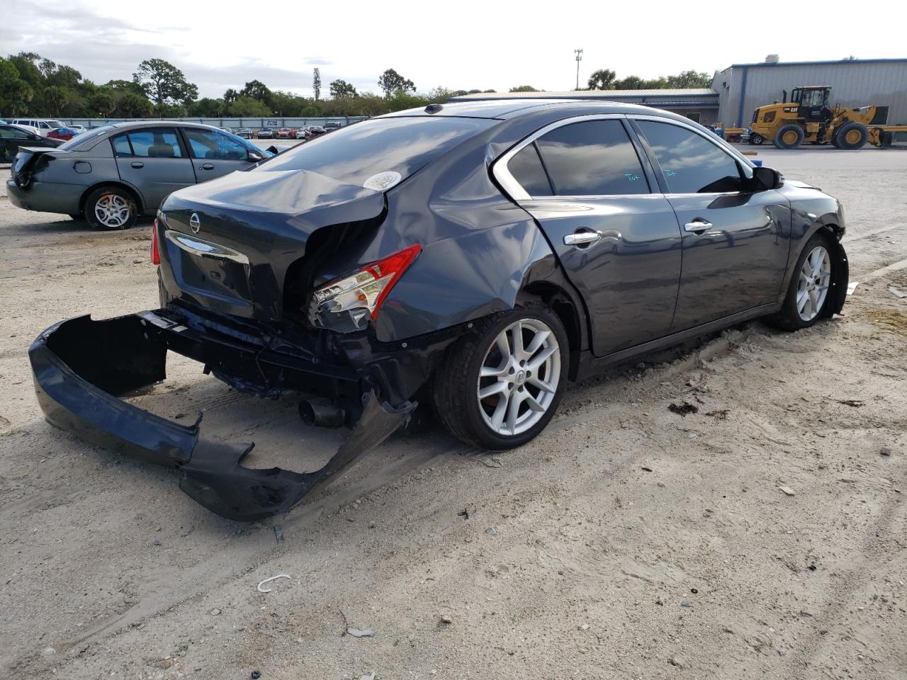 Photo 4 from auction – 2009 NISSAN MAXIMA S with VIN 1N4AA51E69C846207