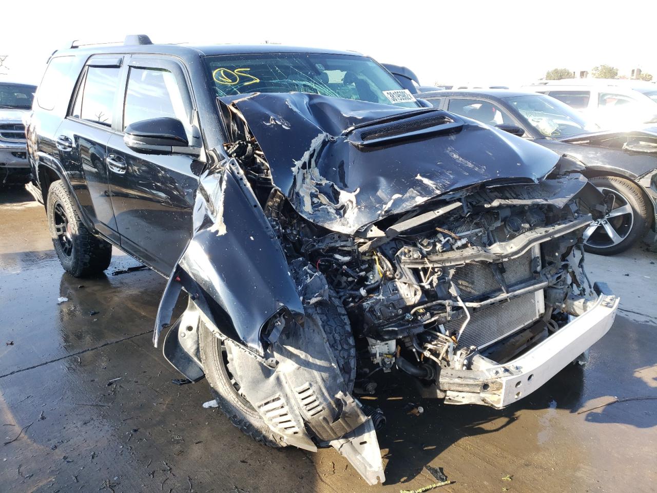 Photo 1 from auction – 2016 TOYOTA 4RUNNER SR with VIN JTEBU5JR0G5356383