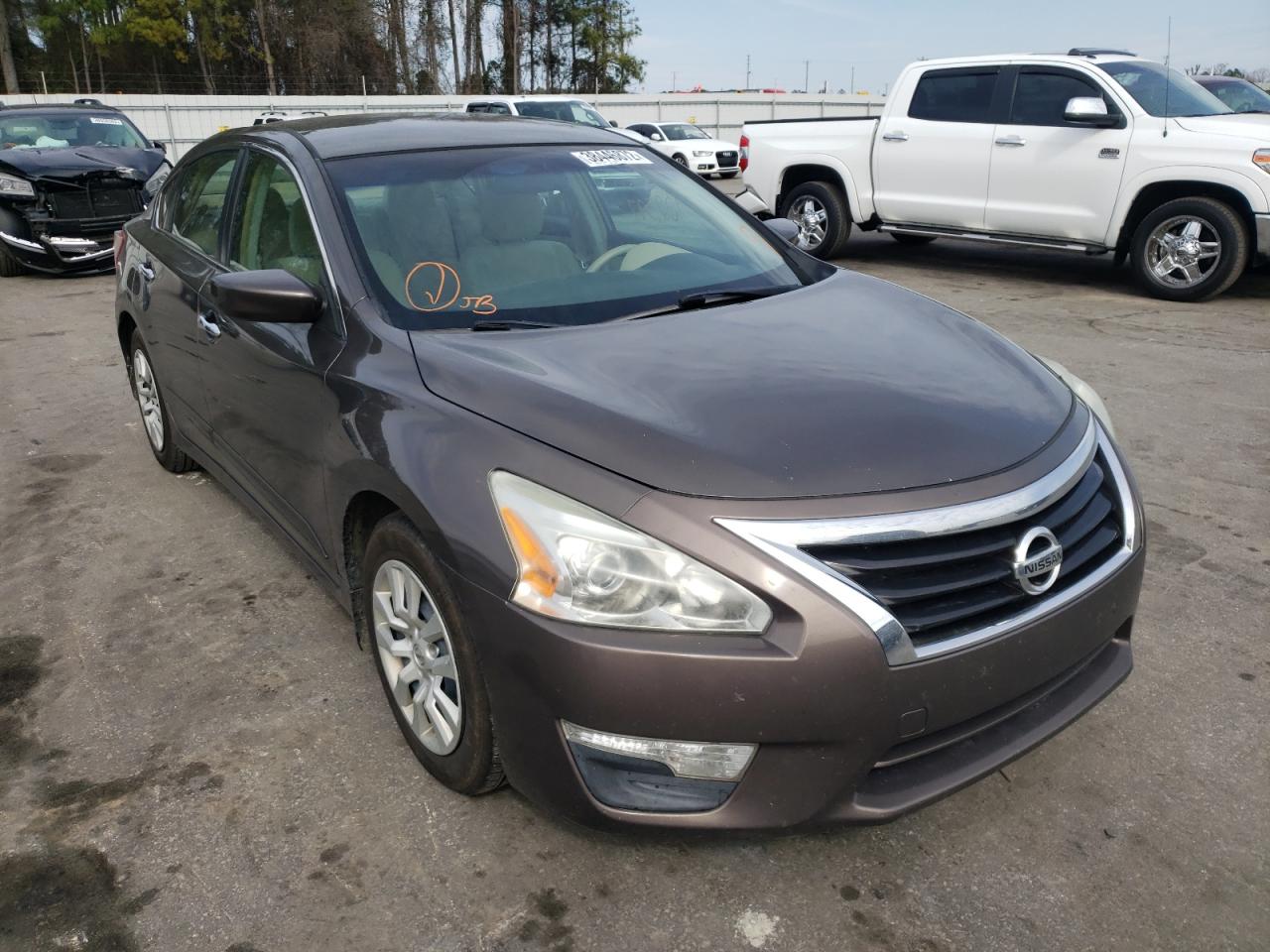 NISSAN ALTIMA 2.5 2013 with VIN 1N4AL3AP4DN571238 - Photo from auction