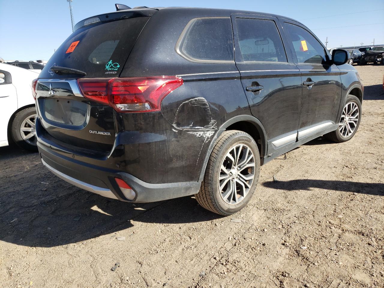 Photo 9 from auction – 2017 MITSUBISHI OUTLANDER with VIN JA4AZ2A34HZ040596