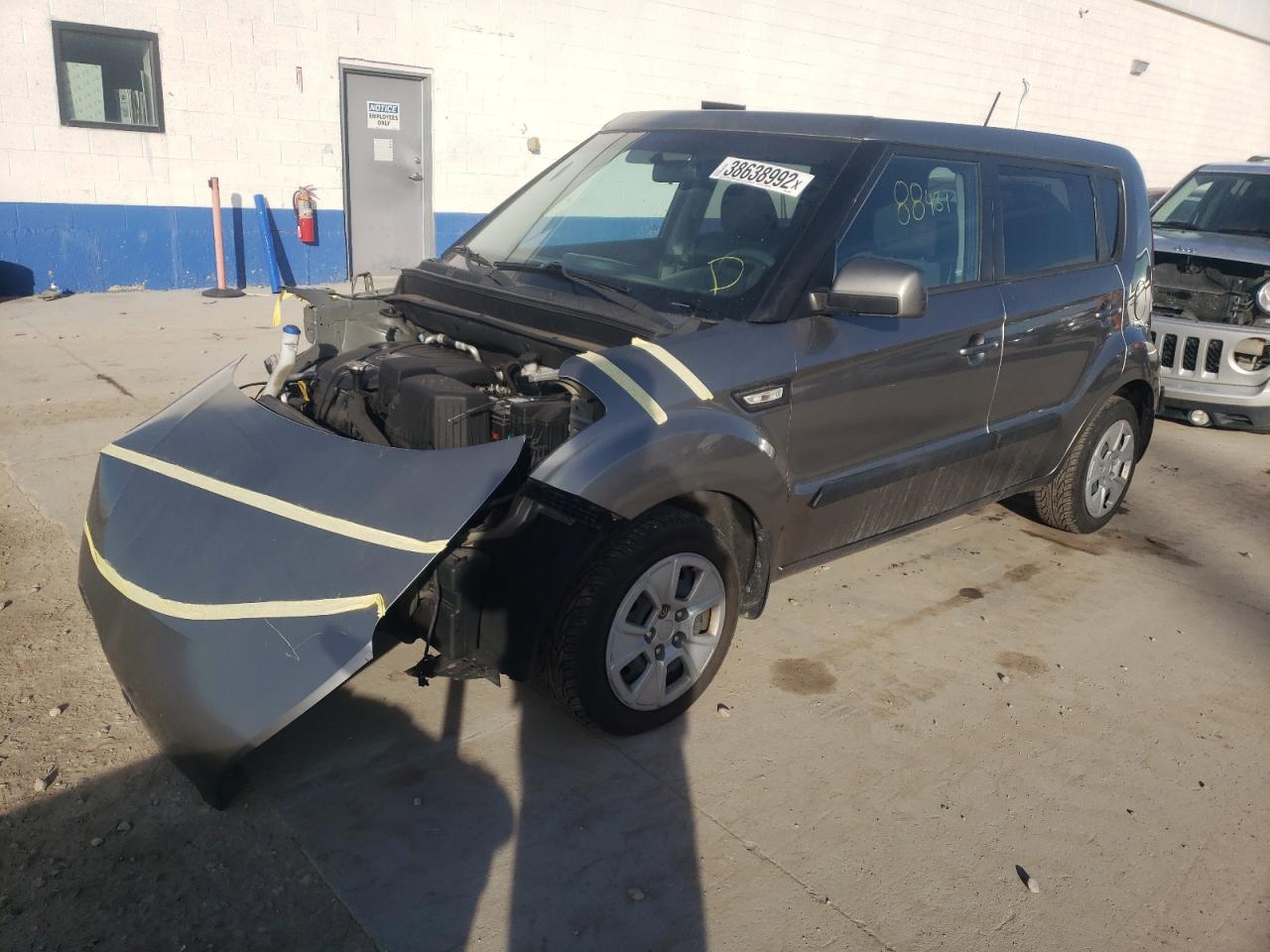 Photo 2 from auction – 2013 KIA SOUL with VIN KNDJT2A56D7558532