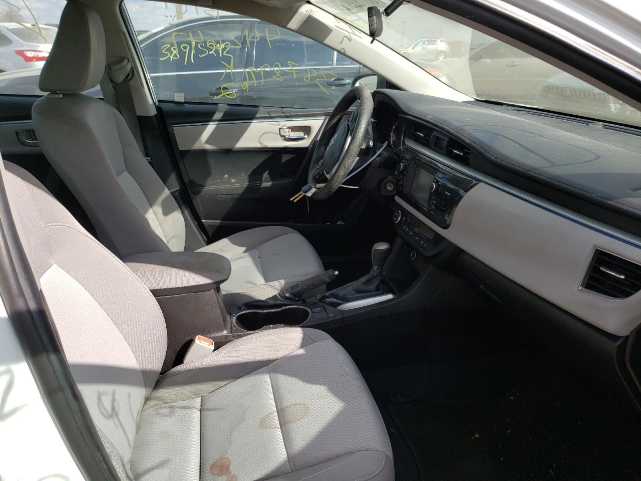 Photo 5 from auction – 2015 TOYOTA COROLLA EC with VIN 5YFBPRHE9FP242647