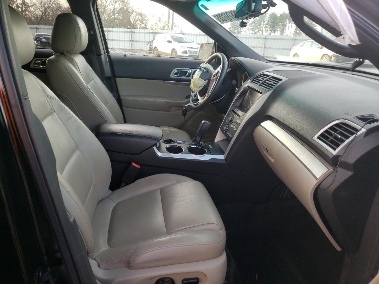 Photo 5 from auction – 2014 FORD EXPLORER X with VIN 1FM5K7D89EGA67747