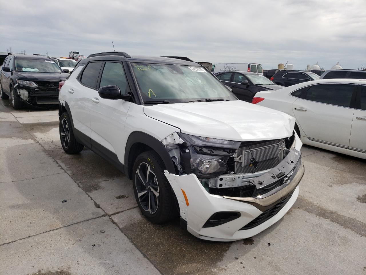 CHEVROLET TRAILBLAZE 2022 with VIN KL79MTSL0NB019855 - Photo from auction
