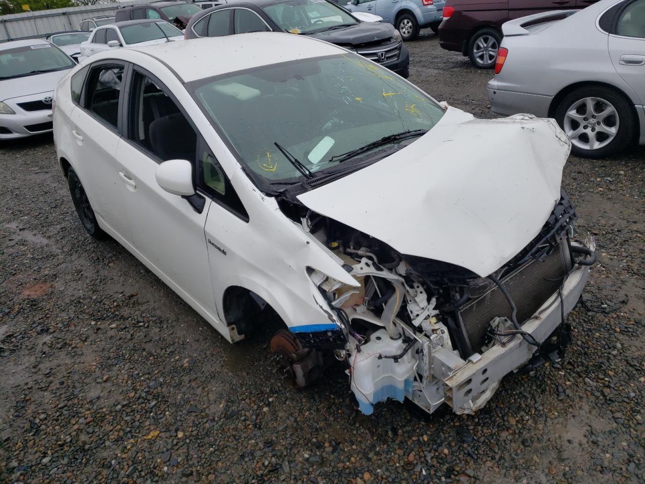 TOYOTA PRIUS 2013 with VIN JTDKN3DU9D5558110 - Photo from auction