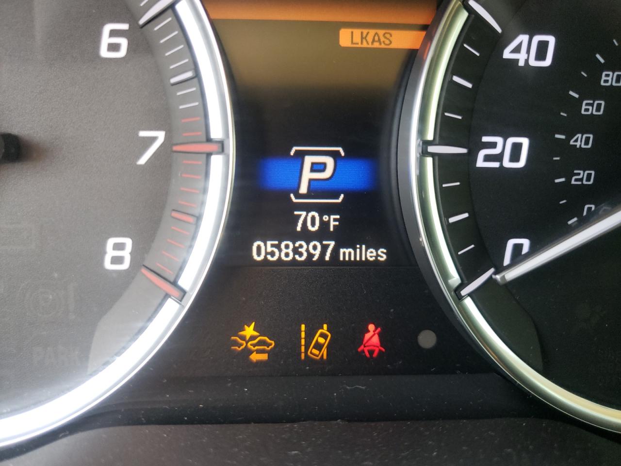 Photo 8 from auction – 2017 ACURA MDX ADVANC with VIN 5FRYD4H87HB005782