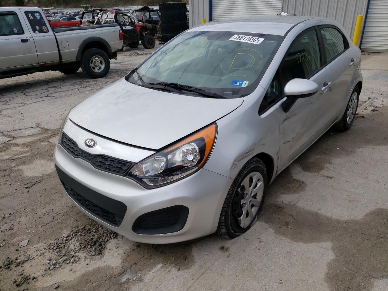 Photo 2 from auction – 2015 KIA RIO LX with VIN KNADM5A39F6518106